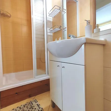 Apartament W Ogrodzie