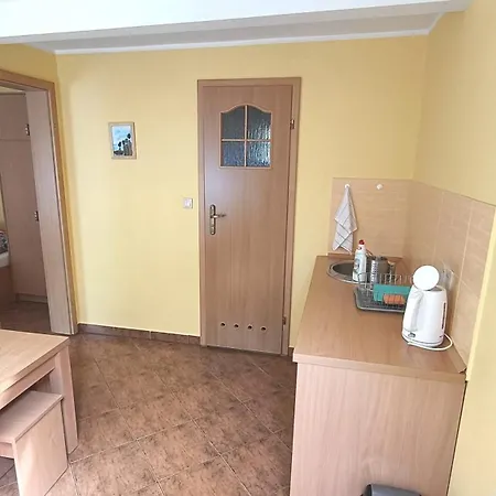 Apartament W Ogrodzie *